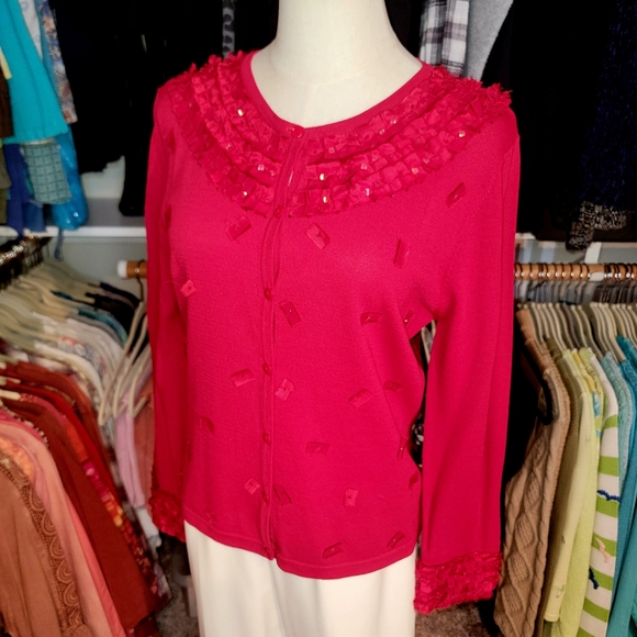 ANN TRINITY ♡ Gorgeous Red Ribbon Sequin Embellished Bling Button Front Blouse M - Picture 3 of 17